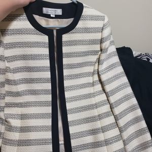 Tahari blazer